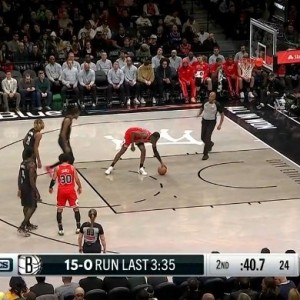 拉开比分！篮网第二节3分半时间打出一波15-0高潮 领先公牛到19分