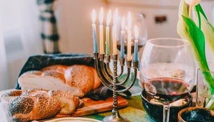 华体会科室-欧足联颁奖：切尔西将帅收获颇丰